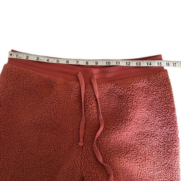 Disney Spirit Sweat Pants Women's M Rust Pink Gold Spell Out Sherpa Fleece - Picture 6 of 8